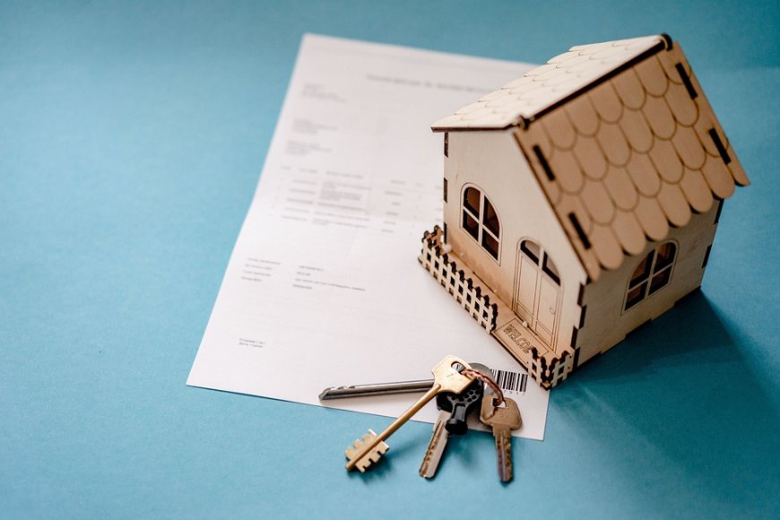 Guide to refinancing your mortgage to save money on interest